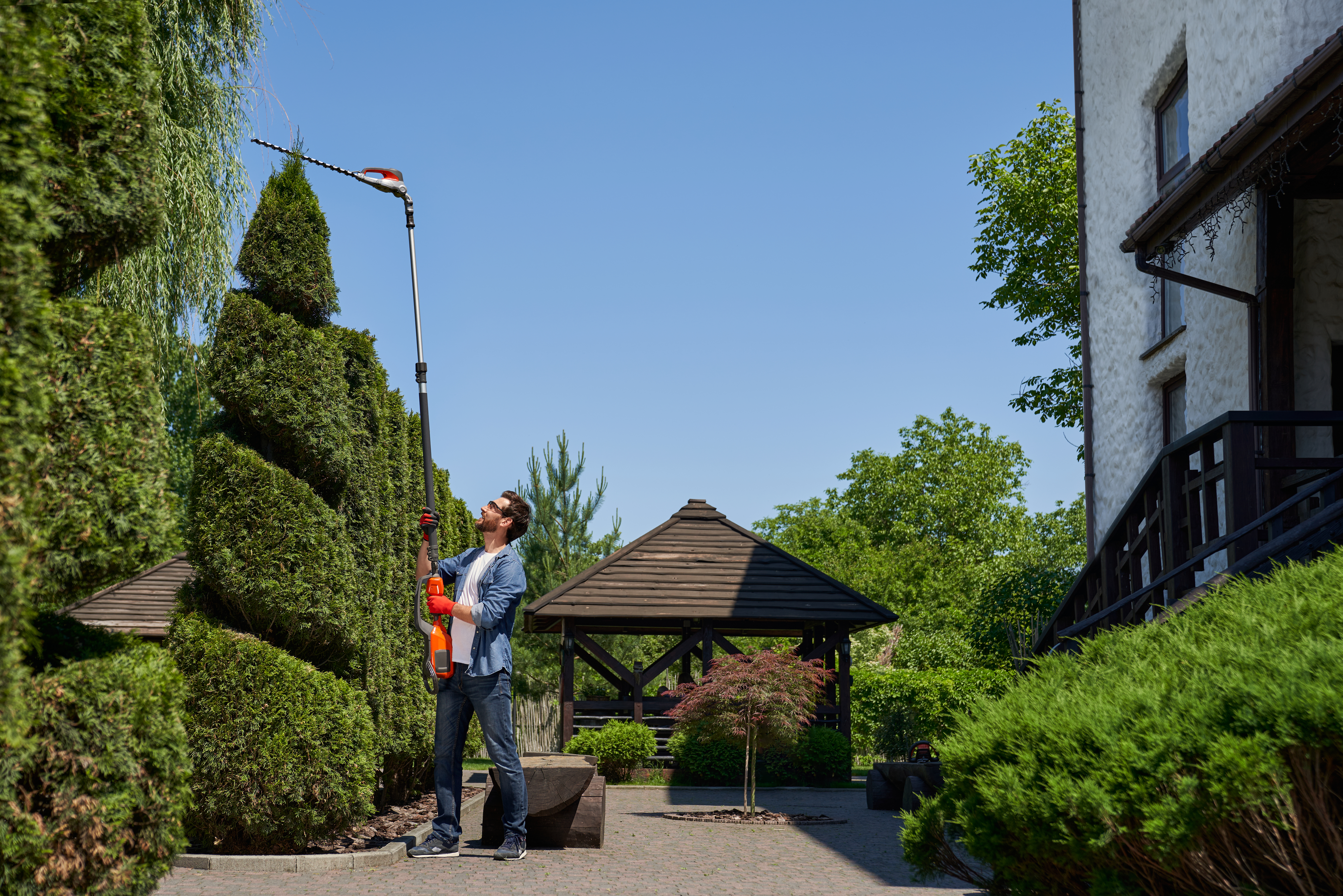 LANDSCAPING & OUTDOOR WORKS